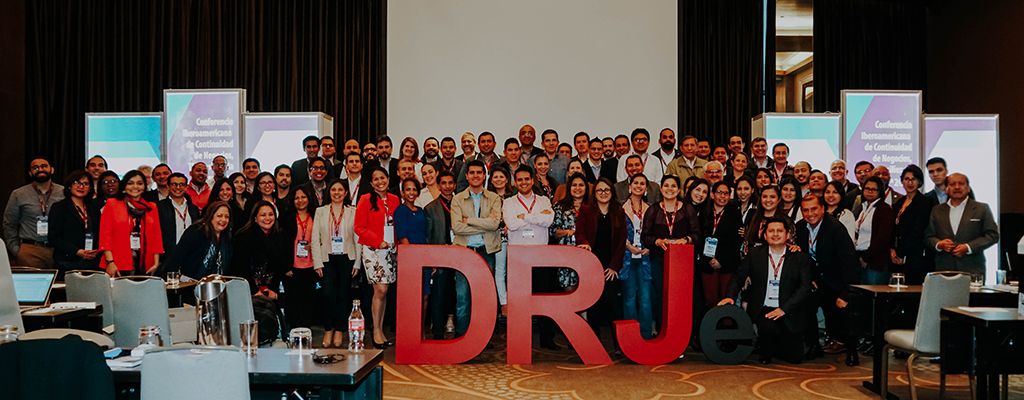 Risk directors meet at DRJ en Español